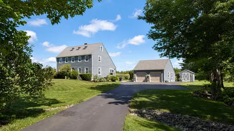 42 Rust Rd, Gorham, ME 04038