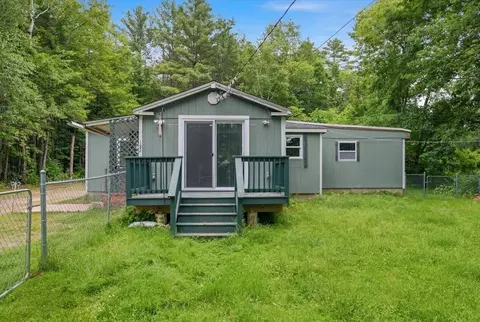 182 Manley Rd, Auburn, ME 04210
