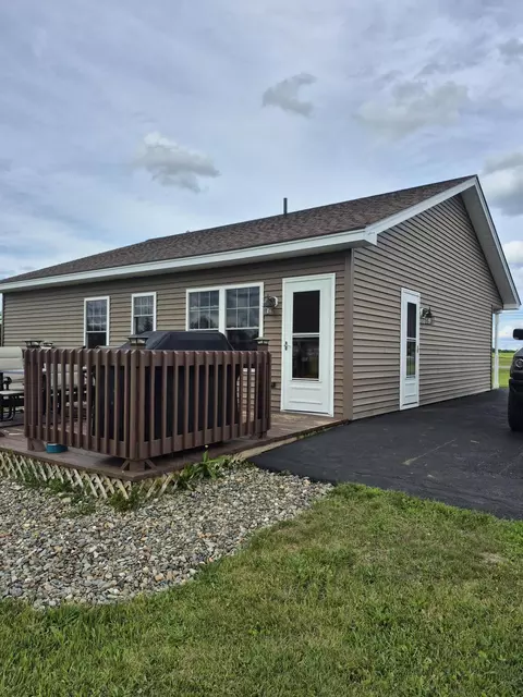 540 Porter Settlement Rd, Houlton, ME 04730