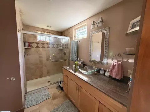 Bath - 69 Quarry Rd, Sullivan, ME 04664 photo 1 of 4