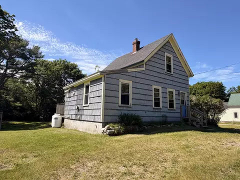 Exterior - 69 Quarry Rd, Sullivan, ME 04664 photo 5 of 18