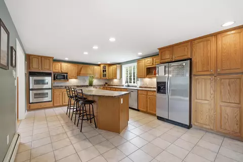 Kitchen - 80 River Rd, Biddeford, ME 04005 photo 1 of 7