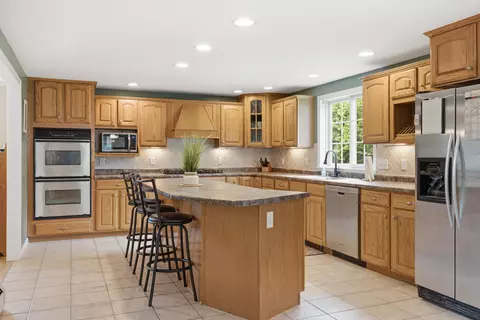 Kitchen - 80 River Rd, Biddeford, ME 04005 photo 7 of 7
