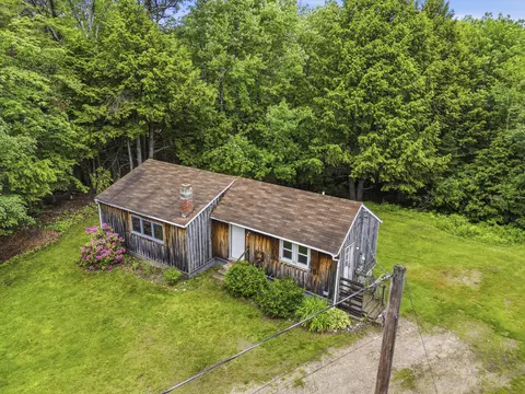 View/Area - 20 Lemon Ln, Freeport, ME 04032 photo 1 of 12