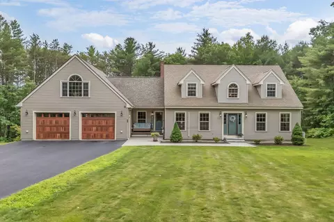 23 Forest Trail Dr, Turner, ME 04282