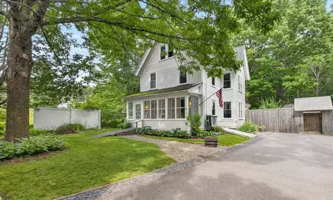 57 Ellsworth Rd, Blue Hill, ME 04614