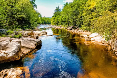 1574 Roxbury Rd, Roxbury, ME 04275