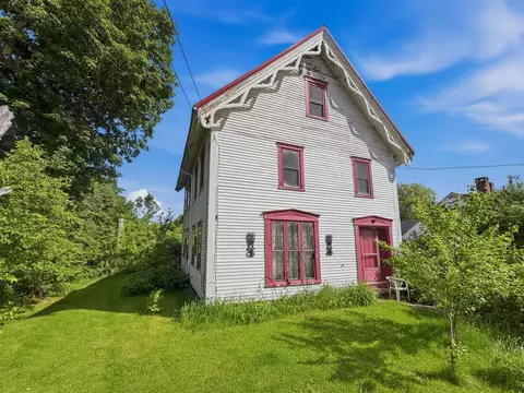 39 Jacksonville Rd, East Machias, ME 04630