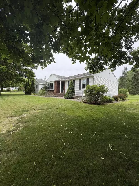 3 Wendy Way, Saco, ME 04072