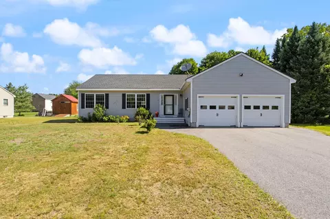 14 Sunset Ave, North Berwick, ME 03906