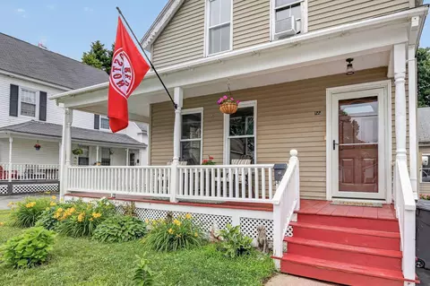 122 Jackson St, Sanford, ME 04073