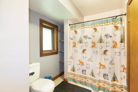 Bath - 62 Crosby Rd, Windsor, ME 04363 photo 1 of 4