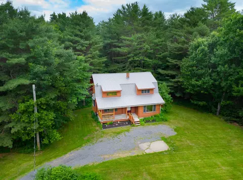 62 Crosby Rd, Windsor, ME 04363