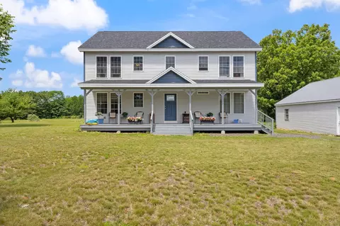 306 Mayberry Hill Rd, Casco, ME 04015