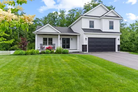 10 Lodge Dr, Saco, ME 04072