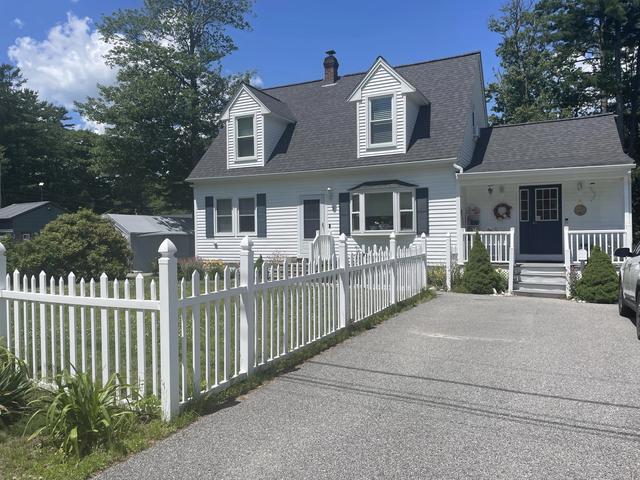 3 Idlewild Ave, Old Orchard Beach, ME 04064