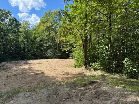 62 Tranquil Ln, Freeport, ME 04032