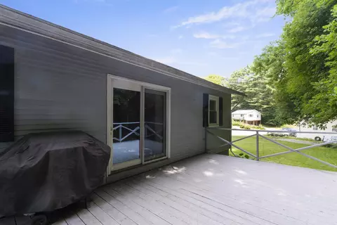2 Dennis St, Augusta, ME 04330 photo 7