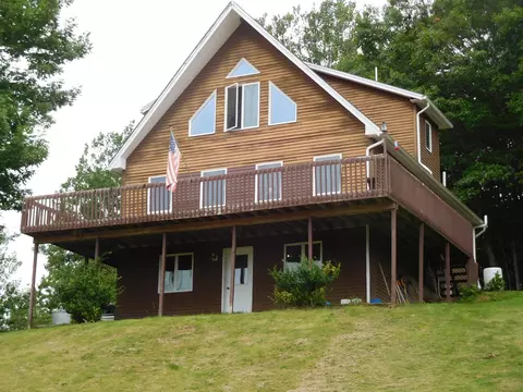 243 Streaked Mountain Rd, Buckfield, ME 04220