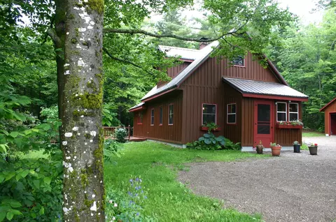 10 Ricker Hill Rd, Jackson, ME 04921