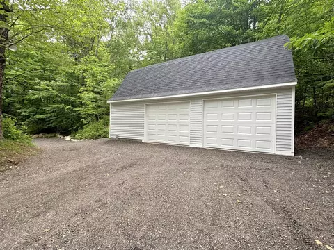 Exterior - 950 Main St, Wayne, ME 04284 photo 3 of 15