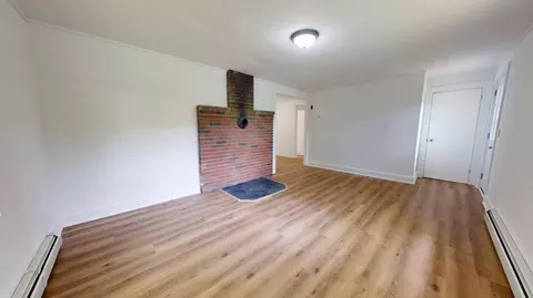 Living - 950 Main St, Wayne, ME 04284 photo 4 of 5