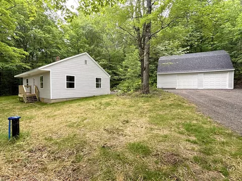 Exterior - 950 Main St, Wayne, ME 04284 photo 13 of 15