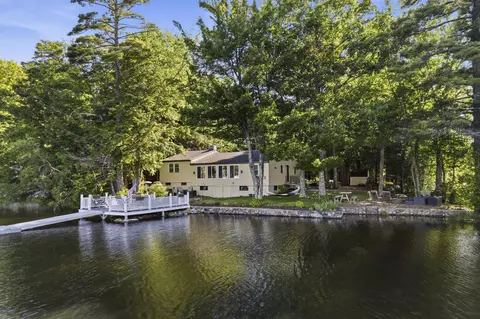 14 Lake Shore Dr, Casco, ME 04015