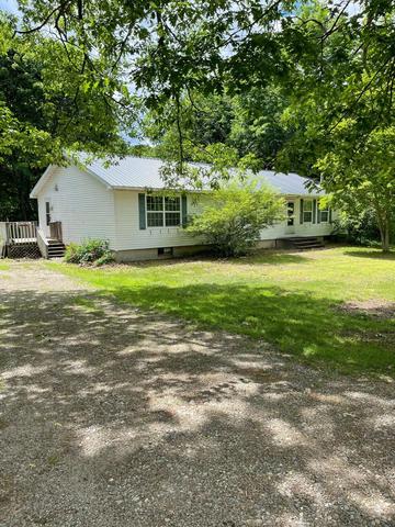 47 King St, Calais, ME 04619