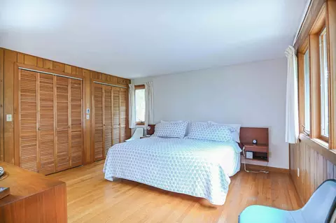 Bedroom - 28 Ossipee Rd, Cape Neddick, ME 03902 photo 1 of 6