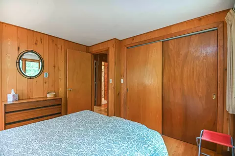 Bedroom - 28 Ossipee Rd, Cape Neddick, ME 03902 photo 6 of 6