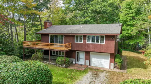 Exterior - 28 Ossipee Rd, Cape Neddick, ME 03902 photo 8 of 11