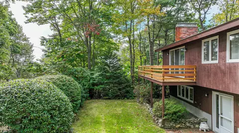 Exterior - 28 Ossipee Rd, Cape Neddick, ME 03902 photo 2 of 11