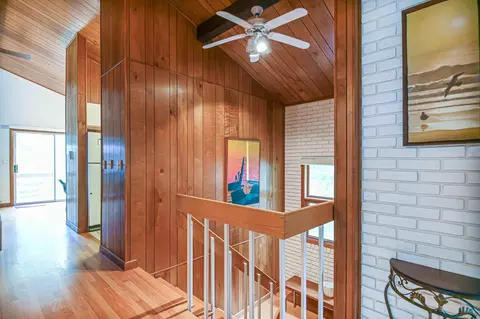 Entry Way - 28 Ossipee Rd, Cape Neddick, ME 03902 photo 3 of 3