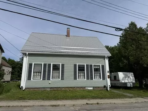 45 High St, Eastport, ME 04631