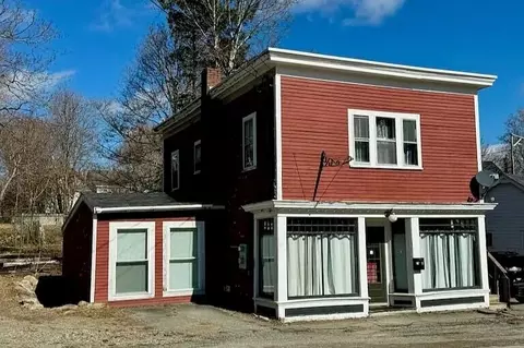21 Colonial Way, Machias, ME 04654