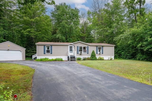 84 Briarwood Rd, Lebanon, ME 04027