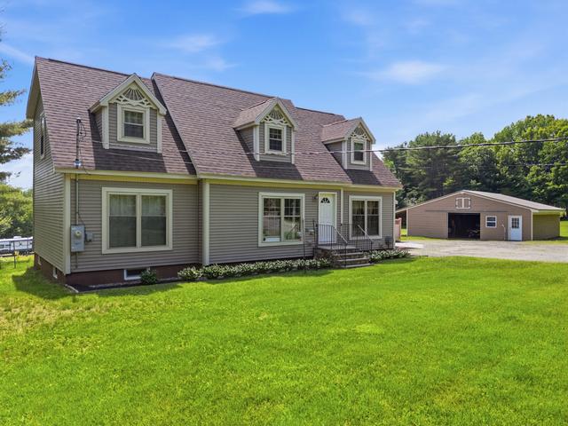 43 Old Sumner Rd, Buckfield, ME 04220