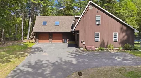 78 Mary Ln, Oakland, ME 04963