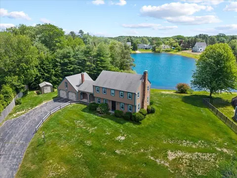 7 Ironclad Rd, Scarborough, ME 04074