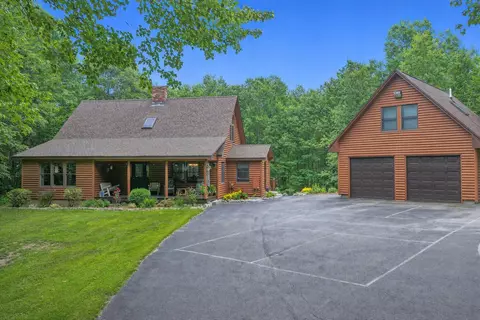 27 Independence Dr, Windham, ME 04062