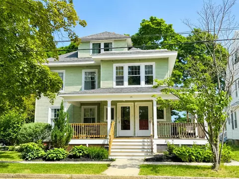15 Longfellow St, Portland, ME 04103