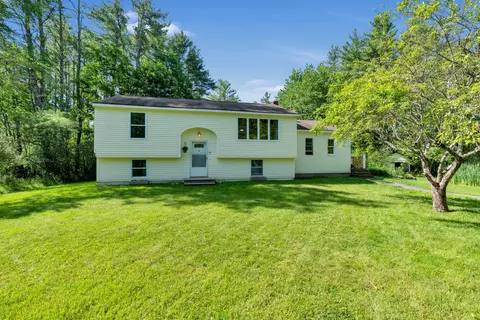 41 Mclellan Rd, Gorham, ME 04038