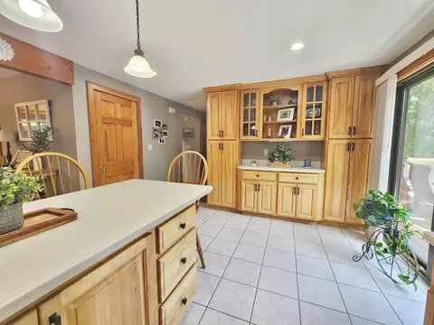 Kitchen - 27 Independence Dr, Windham, ME 04062 photo 3 of 10