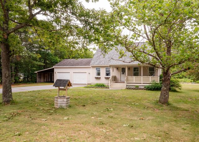 9 Pine Acres Dr, Cornish, ME 04020