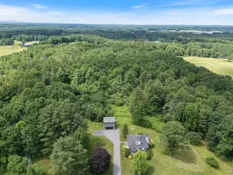 View/Area - 23 Queen St, Gorham, ME 04038 photo 3 of 8