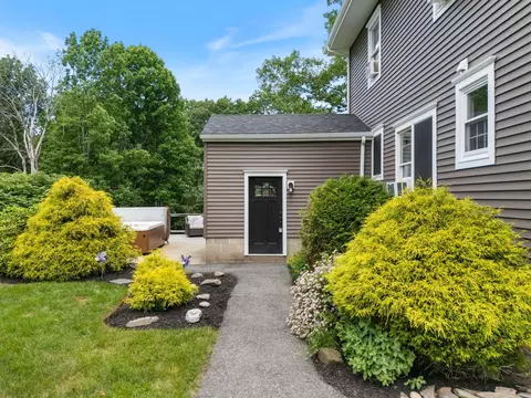 Exterior - 23 Queen St, Gorham, ME 04038 photo 4 of 12