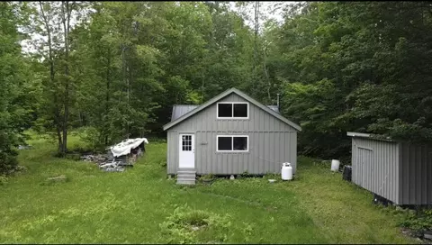 608 Adams Rd, Chesterville, ME 04938