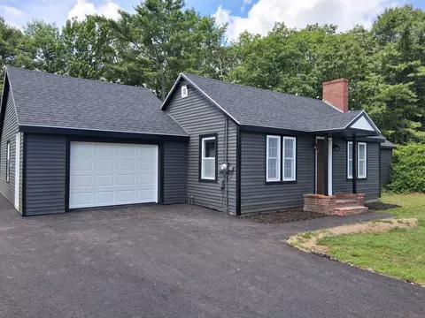 98 Auburn Rd, Turner, ME 04282