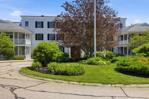 106 Farragut Way #366, Kennebunk, ME 04043